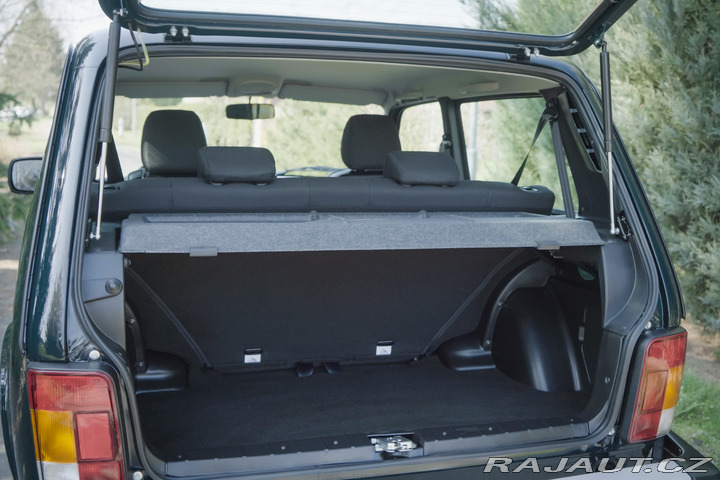 Lada Niva LEGEND 4x4 - LUX A/C 2026