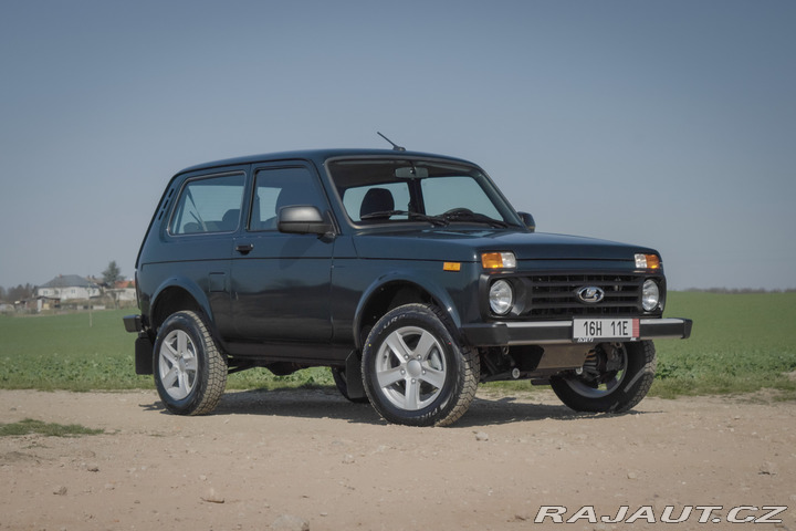 Lada Niva LEGEND 4x4 - LUX A/C 2026