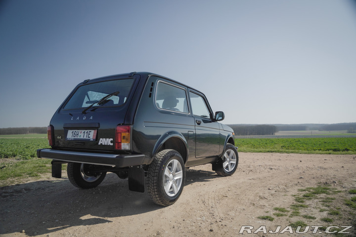 Lada Niva LEGEND 4x4 - LUX A/C 2026