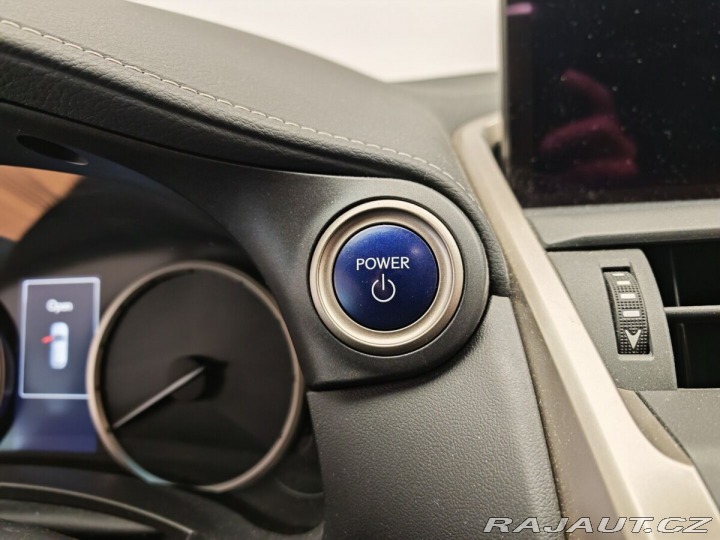 Lexus Ostatní modely NX 300h 2.5 LUXURY LIMITED EDITIO 2018