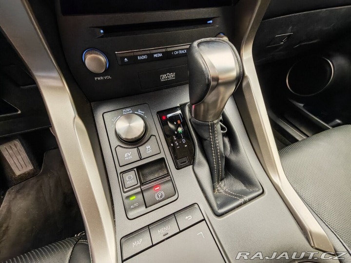 Lexus Ostatní modely NX 300h 2.5 LUXURY LIMITED EDITIO 2018