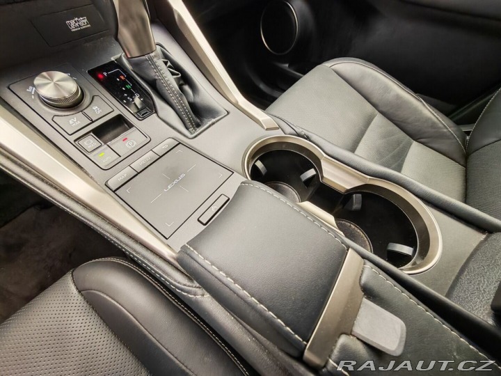Lexus Ostatní modely NX 300h 2.5 LUXURY LIMITED EDITIO 2018