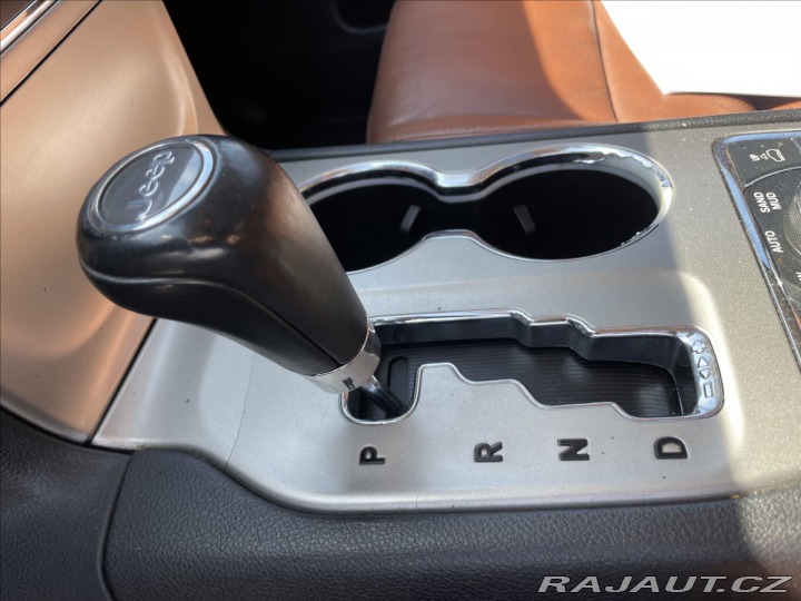 Jeep Grand Cherokee 3,0 CRDi 177kw Overland P 2013