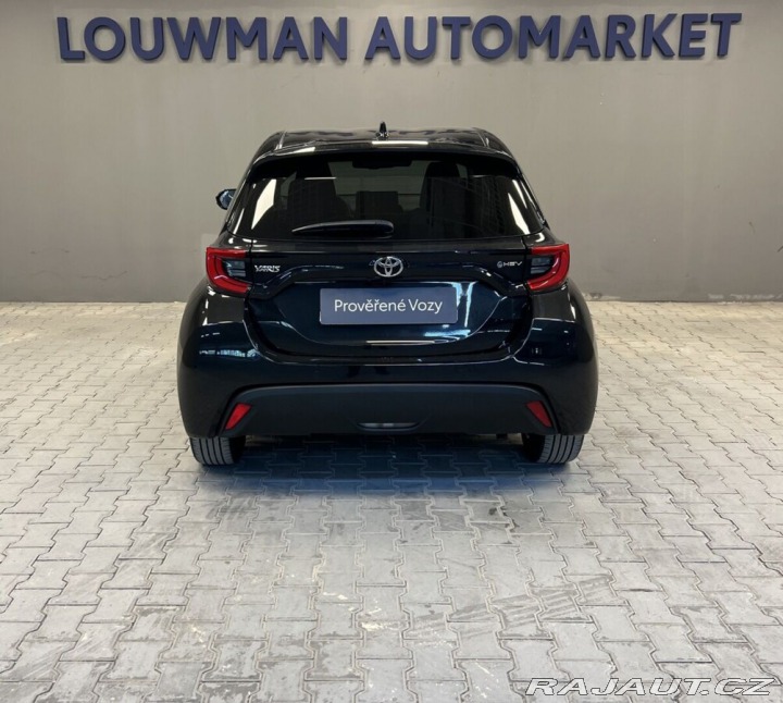 Toyota Yaris 1.5 Hybrid AT STYLE 2025