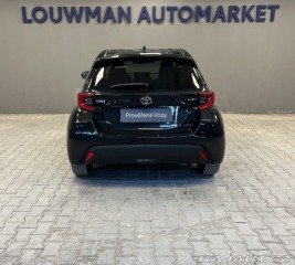 Toyota Yaris 1.5 Hybrid AT STYLE 2025