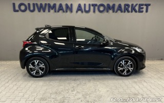Toyota Yaris 1.5 Hybrid AT STYLE 2025
