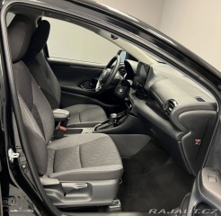 Toyota Yaris 1.5 Hybrid AT STYLE 2025