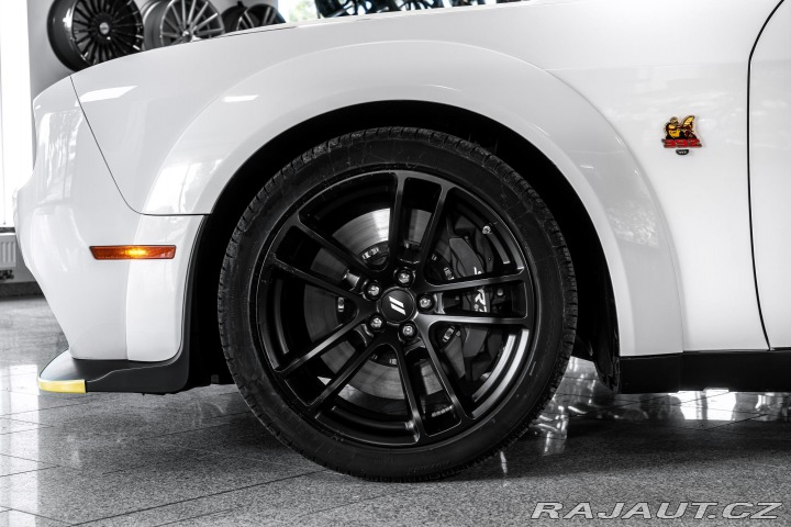 Dodge Challenger R/T 6.4 SCAT PACK 392 WID 2026
