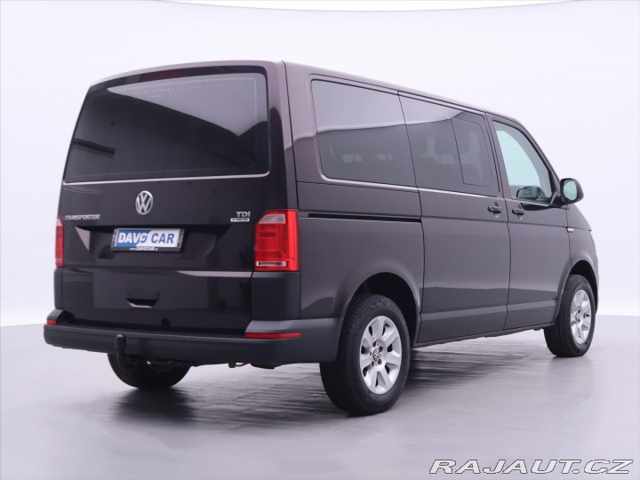 Volkswagen Transporter 2,0 TDI Klima 9-Míst Tažn 2015