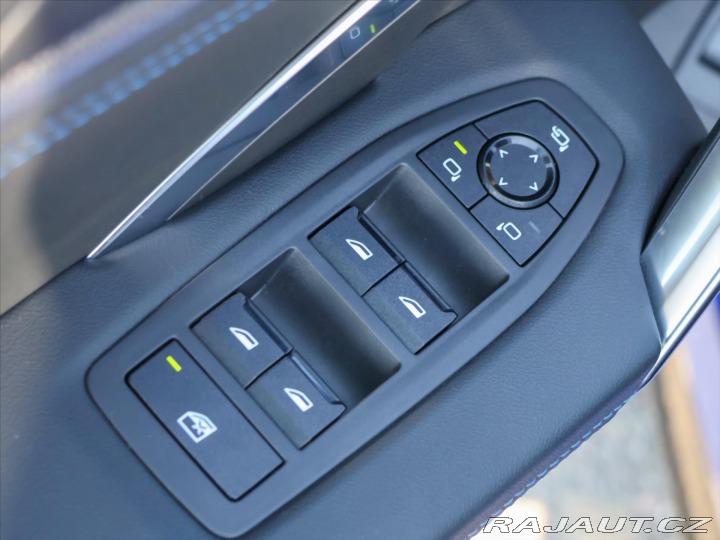 BMW iX1 xDrive30 CZ DPH 2024
