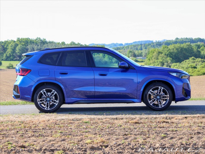 BMW iX1 xDrive30 CZ DPH 2024