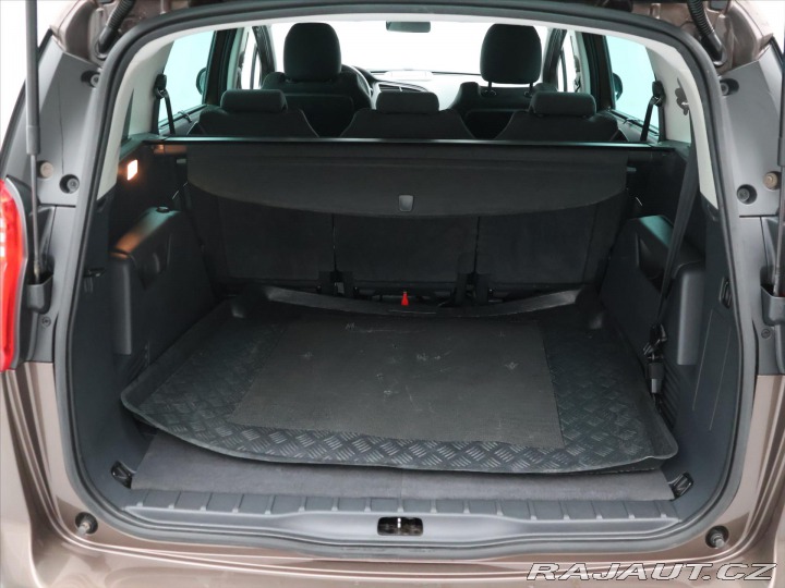 Peugeot 5008 1,6 HDI 88kW Allure 7-Mís 2015