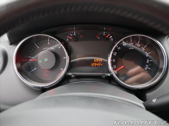 Peugeot 5008 1,6 HDI 88kW Allure 7-Mís 2015