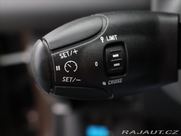 Peugeot 5008 1,6 HDI 88kW Allure 7-Mís 2015