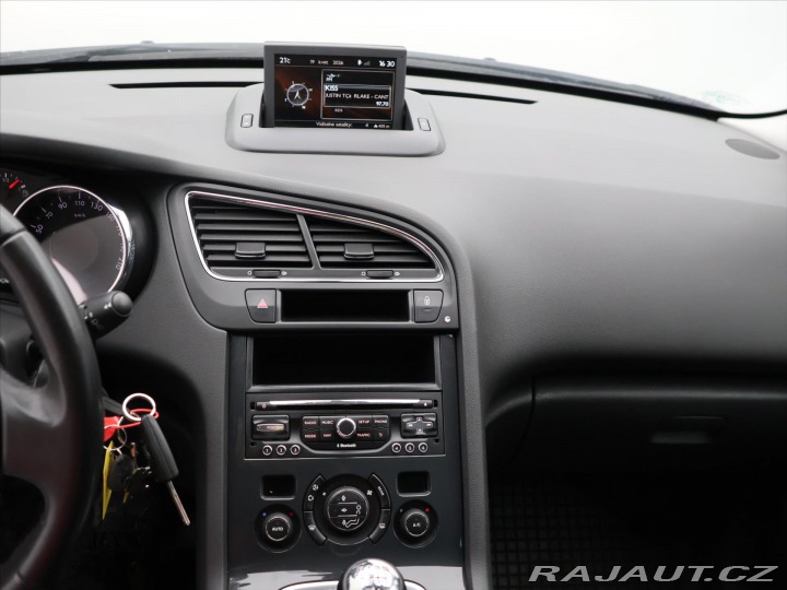 Peugeot 5008 1,6 HDI 88kW Allure 7-Mís 2015