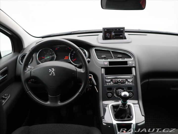 Peugeot 5008 1,6 HDI 88kW Allure 7-Mís 2015