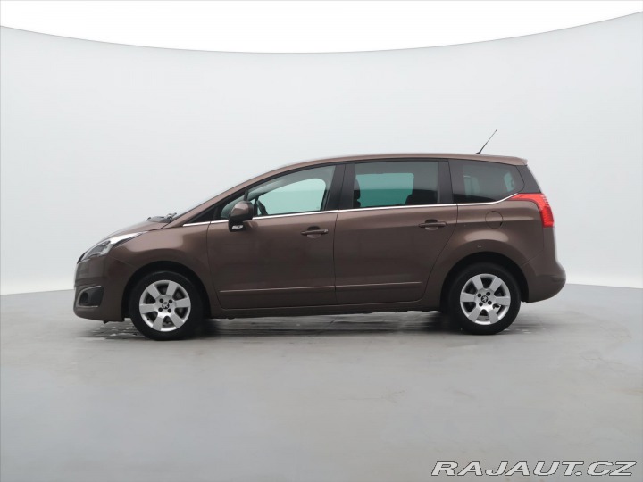 Peugeot 5008 1,6 HDI 88kW Allure 7-Mís 2015