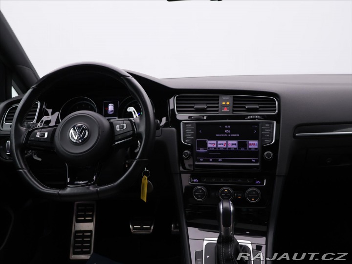 Volkswagen Golf 2,0 TSI R 221kW 4Motion D 2015