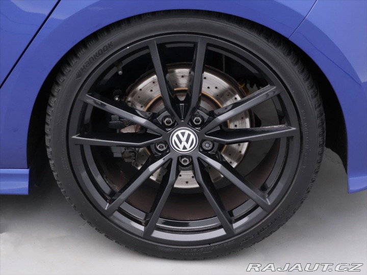 Volkswagen Golf 2,0 TSI R 221kW 4Motion D 2015