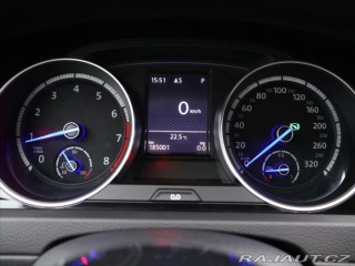 Volkswagen Golf 2,0 TSI R 221kW 4Motion D 2015