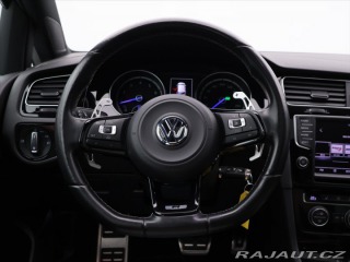 Volkswagen Golf 2,0 TSI R 221kW 4Motion D 2015