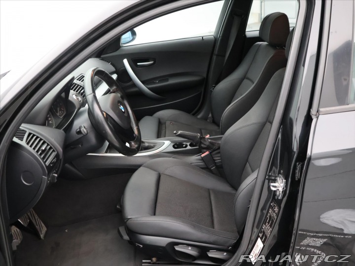 BMW 1 3,0 130i 209kW Aut.Klima 2006