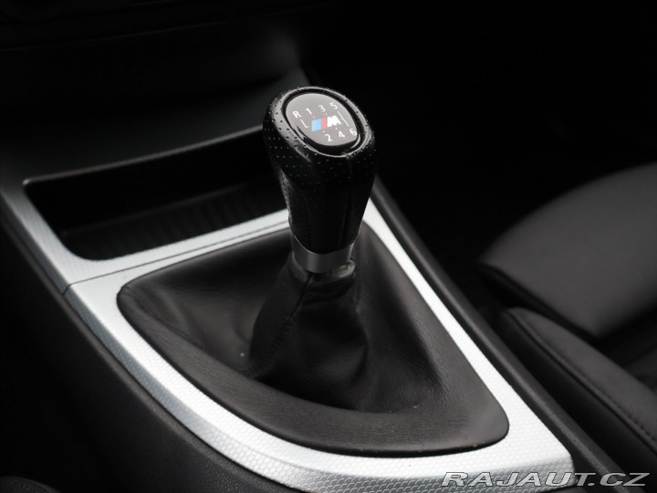 BMW 1 3,0 130i 209kW Aut.Klima 2006