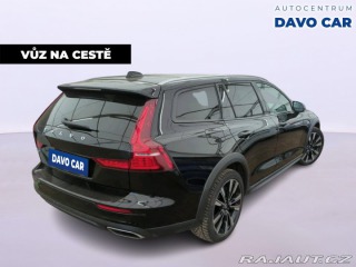 Volvo V60 2,0 B4 AWD Cross Country 2021