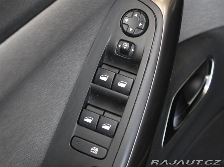 Citroën C4 SpaceTourer 2,0 HDI 120kW AT 7-míst 9 2019