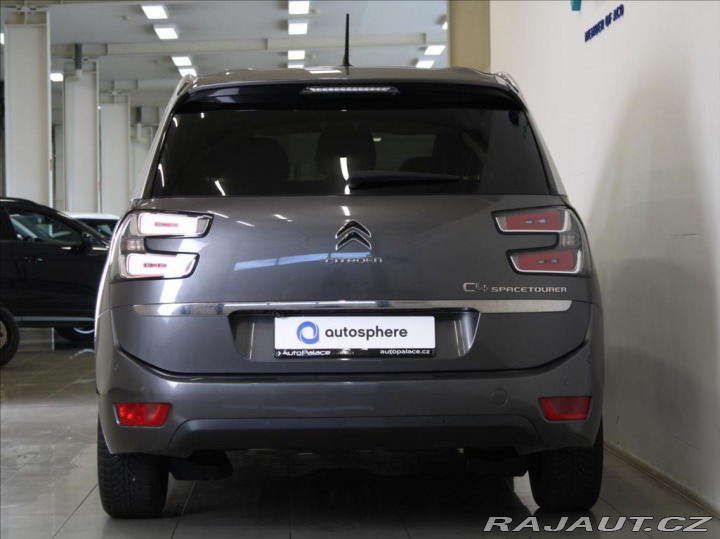 Citroën C4 SpaceTourer 2,0 HDI 120kW AT 7-míst 9 2019