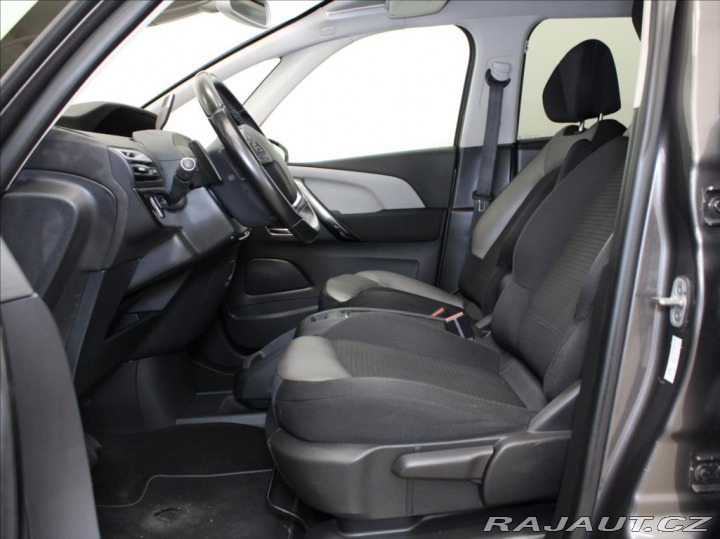 Citroën C4 SpaceTourer 2,0 HDI 120kW AT 7-míst 9 2019