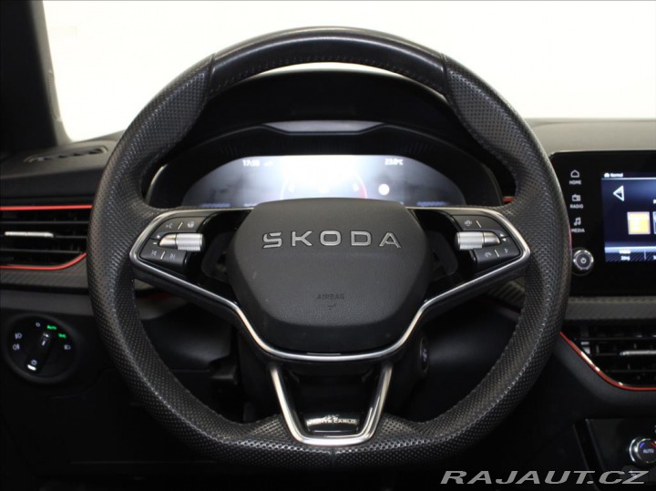 Škoda Scala 1,0 TSi DSG Monte Carlo 5 2025