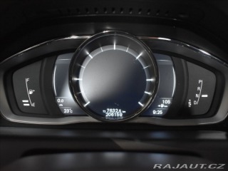 Volvo XC60 2,4 D4 AWD SUMMUM Bezklíč 2017