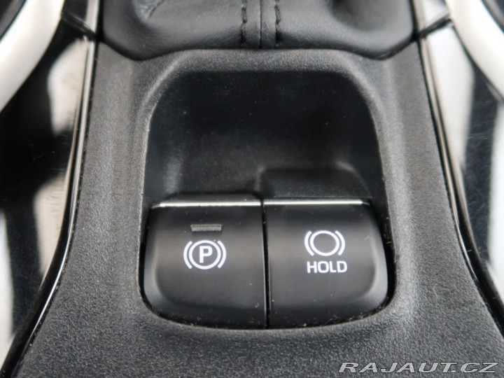 Toyota Corolla 2.0Hybrid,CZ,1Maj,Comfort 2022