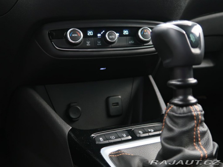 Opel Ostatní modely 1.2TURBO,81kW,ELEGANCE,MA 2020