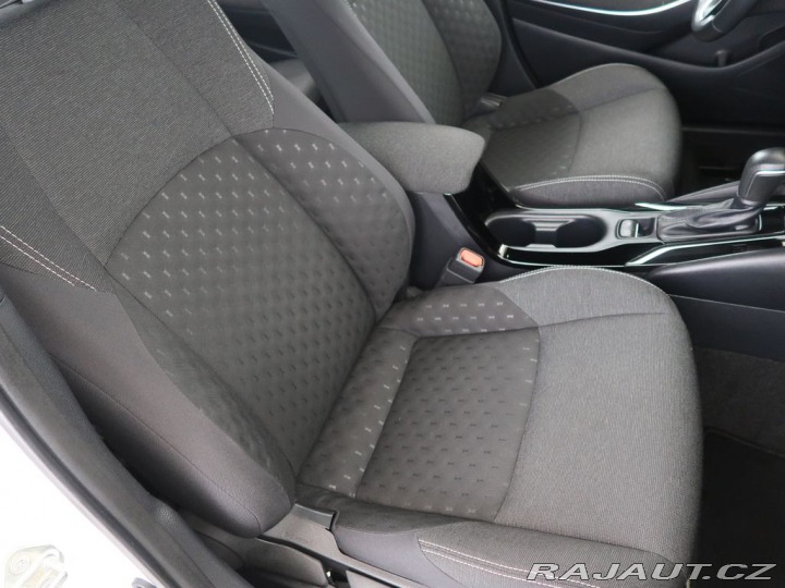 Toyota Corolla 1.8Hybrid,CZ,1Maj,Comfort 2024