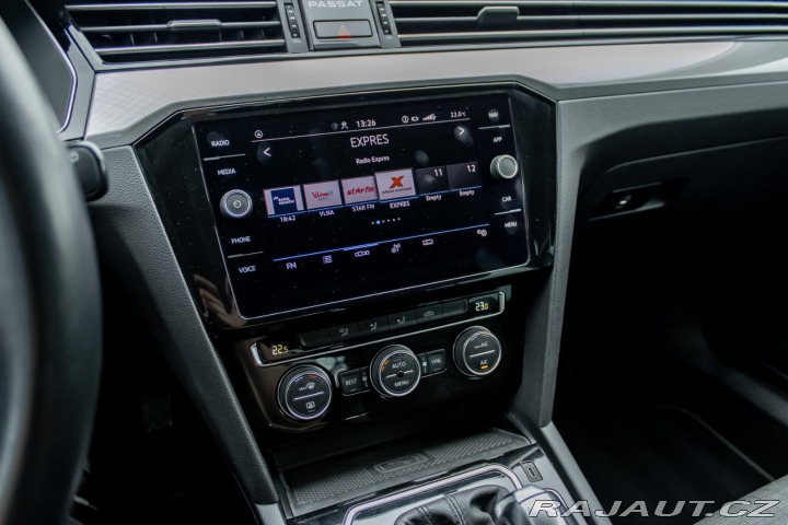 Volkswagen Passat Variant 1.5 TSI/DSG/ LED 2020