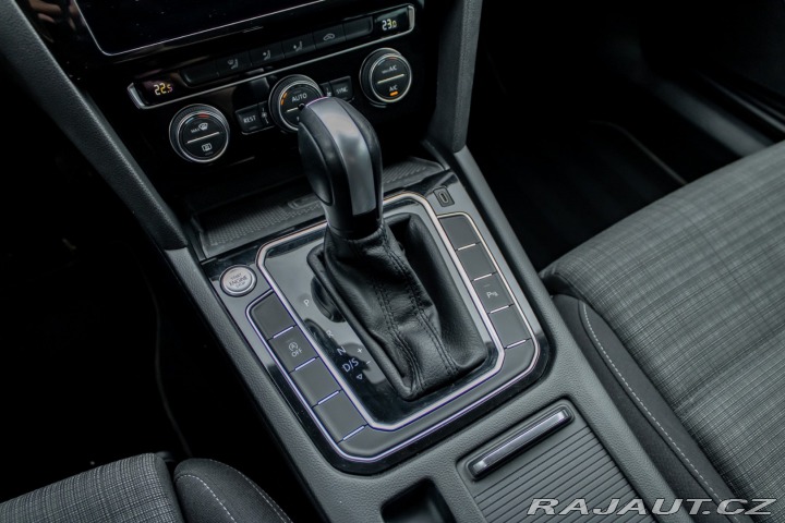 Volkswagen Passat Variant 1.5 TSI/DSG/ LED 2020