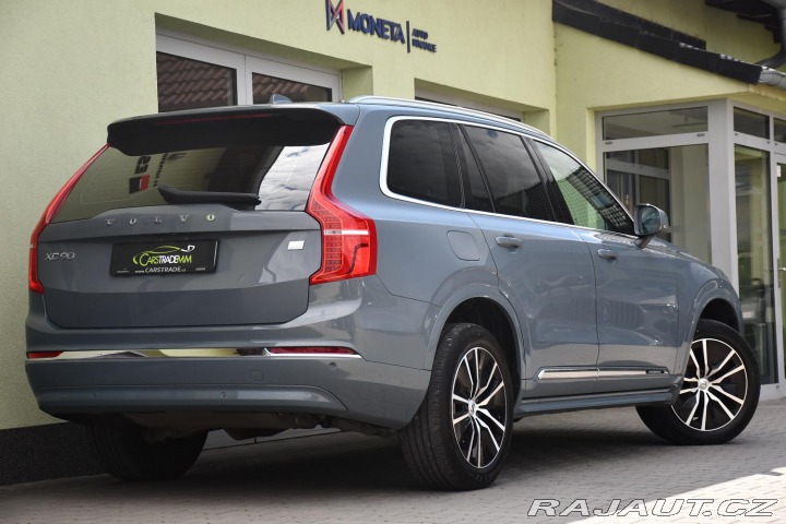 Volvo XC90  1800