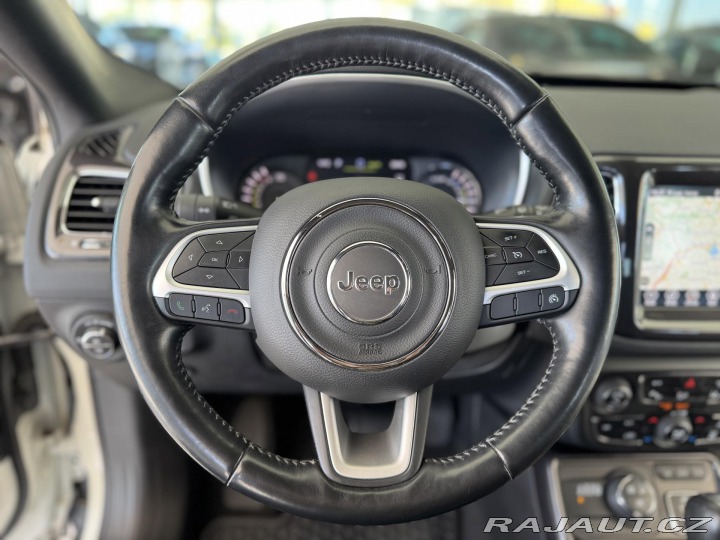 Jeep Compass S 4xe 1,3T 177kW*REZERVAC 2021