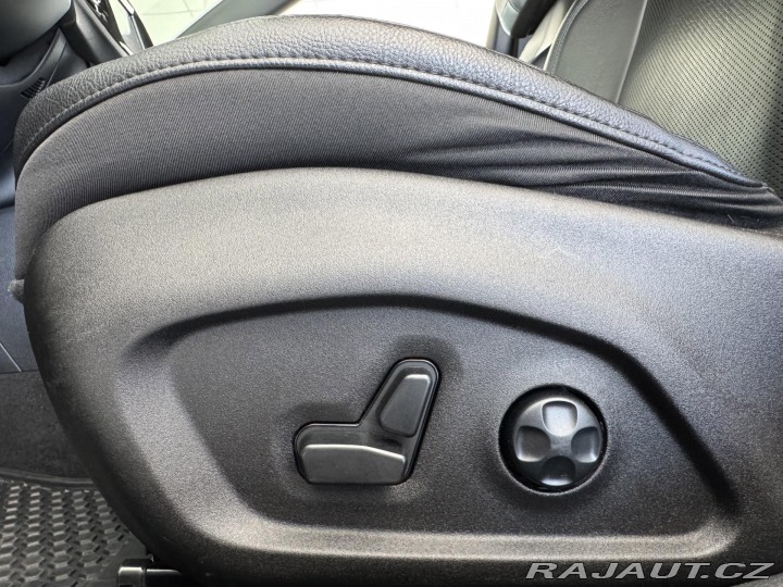 Jeep Compass S 4xe 1,3T 177kW*REZERVAC 2021