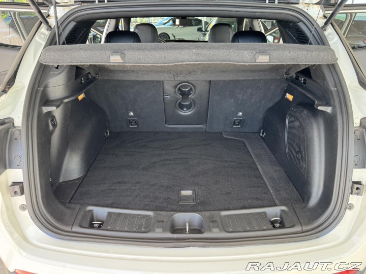 Jeep Compass S 4xe 1,3T 177kW*REZERVAC 2021
