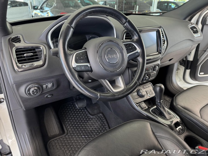 Jeep Compass S 4xe 1,3T 177kW*REZERVAC 2021