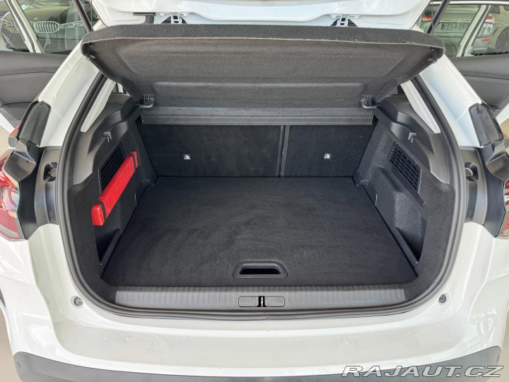 Citroën C4 1,2PT FullLED*Navigace*Ta 2021