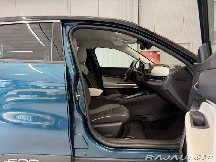 Fiat 600 La Prima BEV 54kWh 156k 2026