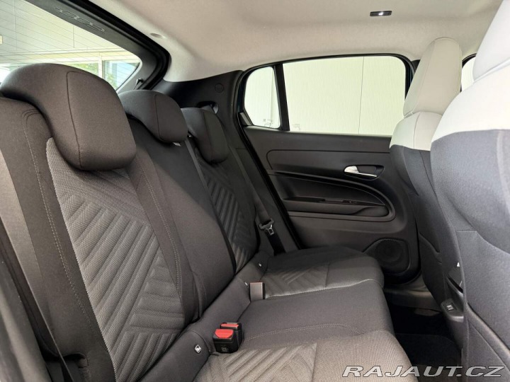 Fiat 600 La Prima BEV 54kWh 156k 2026