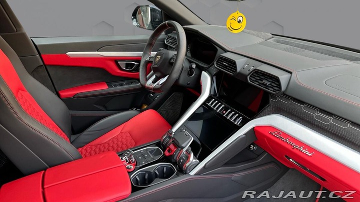 Lamborghini Urus 4-místo / NEZ. TOPENÍ / Z 2019
