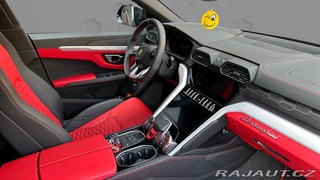 Lamborghini Urus 4-místo / NEZ. TOPENÍ / Z 2019