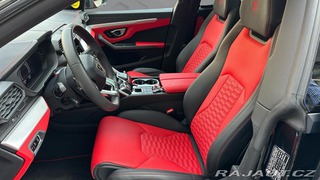 Lamborghini Urus 4-místo / NEZ. TOPENÍ / Z 2019