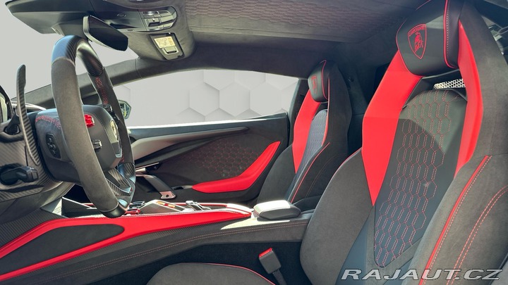 Lamborghini Revuelto 6.5 V12 HPEV 2025
